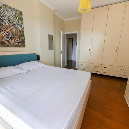 Seaview Apartment Vlorë Eksteriør billede